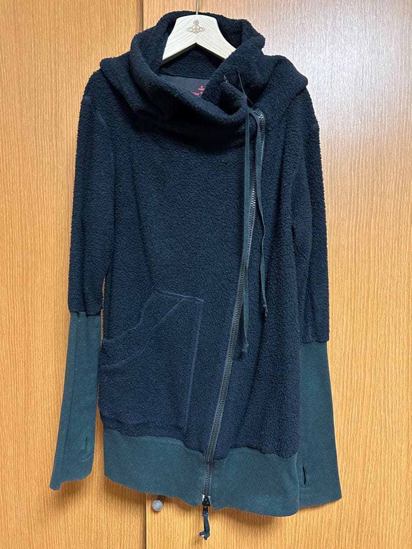viviennewestwood変形パーカー