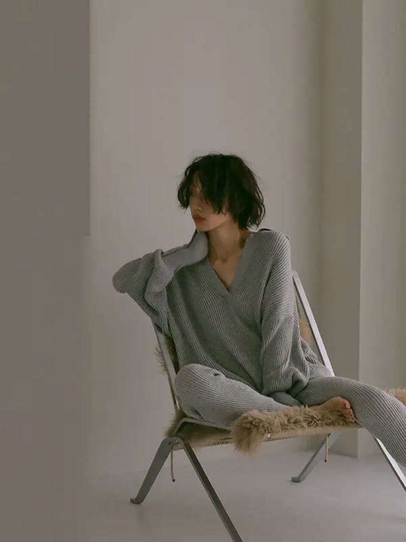 新品未開封 ETRE TOKYO スキッパーサーマルプルオーバー トップス 長袖