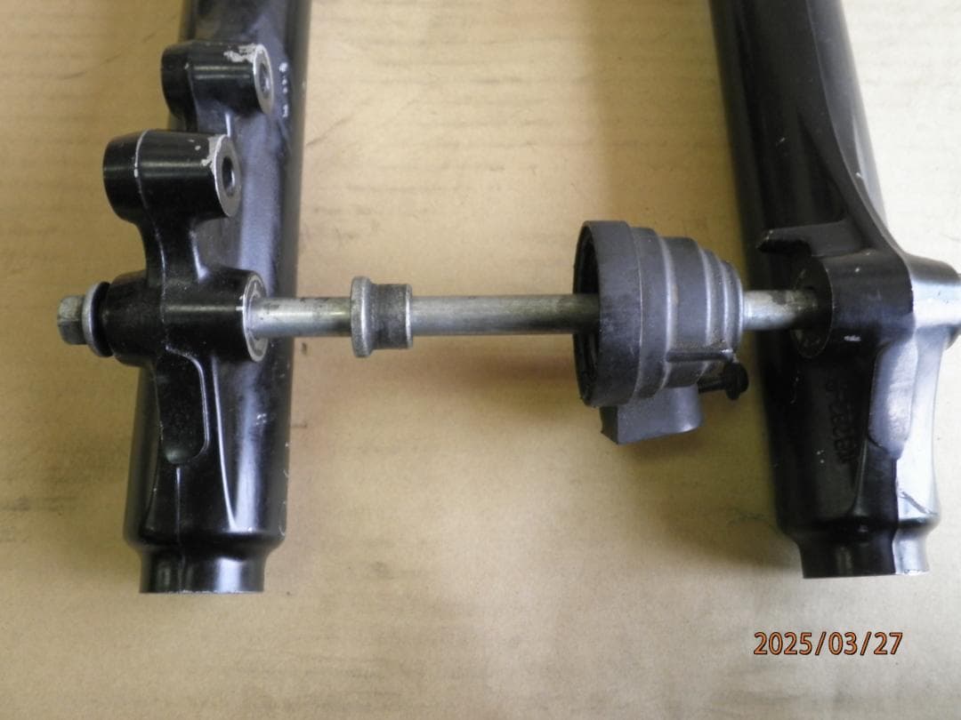 スズキ　アドレスV125G　CF46A用 ステム　フォークセット