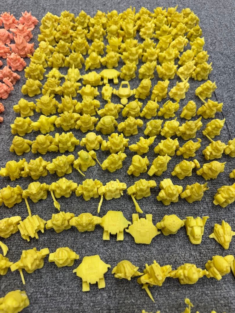 ガン消し 約1000個　大量まとめ売り　パーツ　アーマー