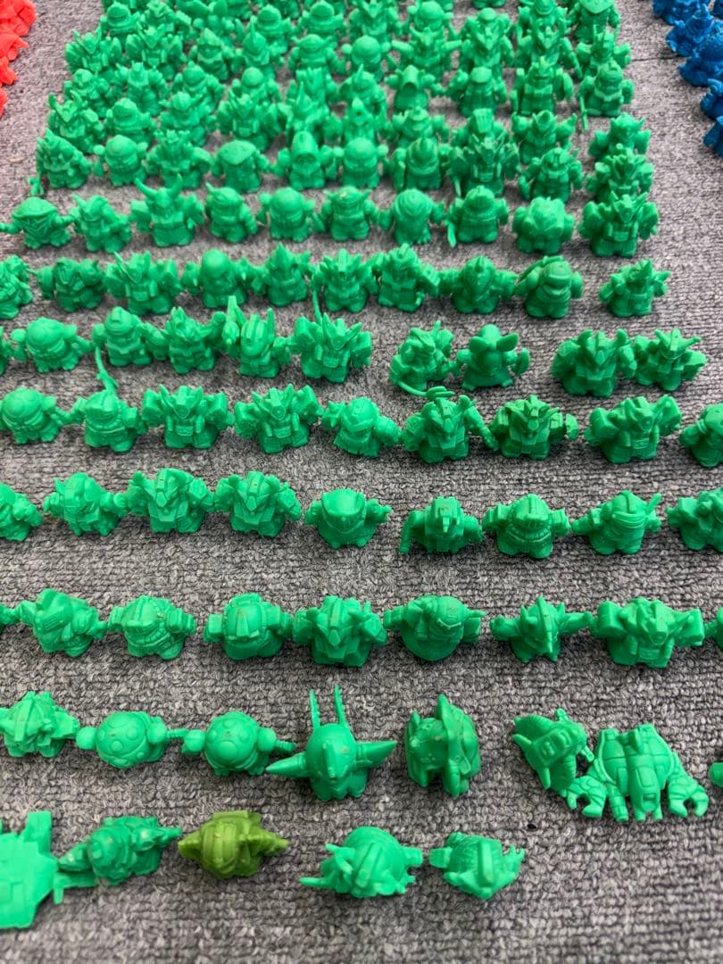 ガン消し 約1000個　大量まとめ売り　パーツ　アーマー