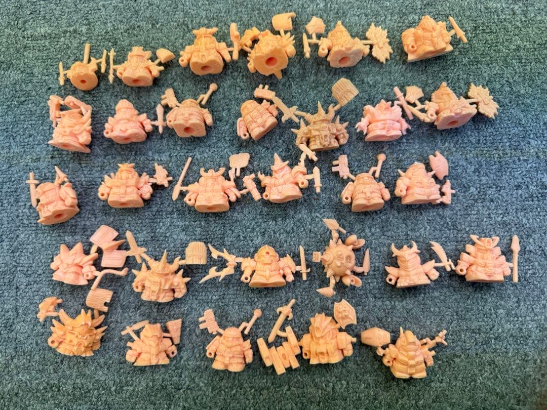 ガン消し 約1000個　大量まとめ売り　パーツ　アーマー