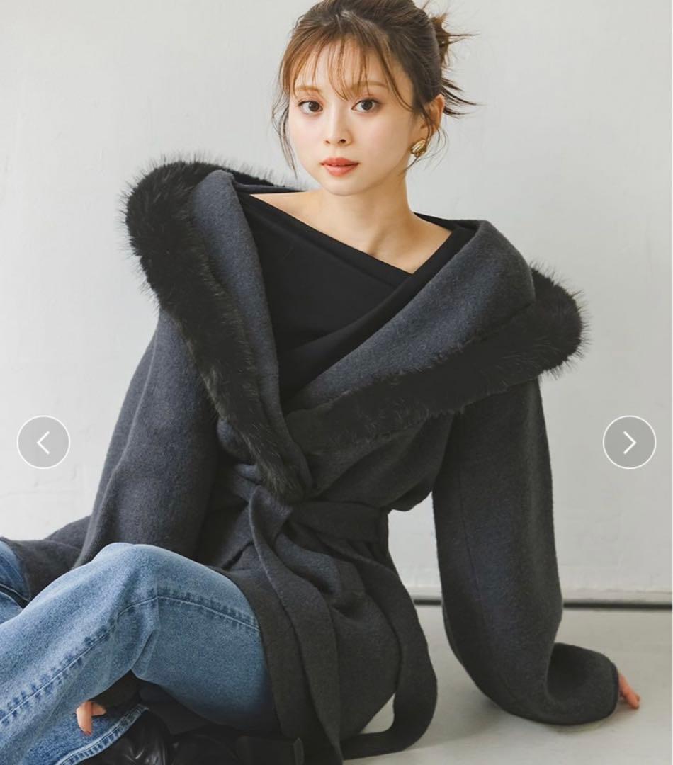 未使用に近い　スナイデル　ファーフードニットコート　GRY