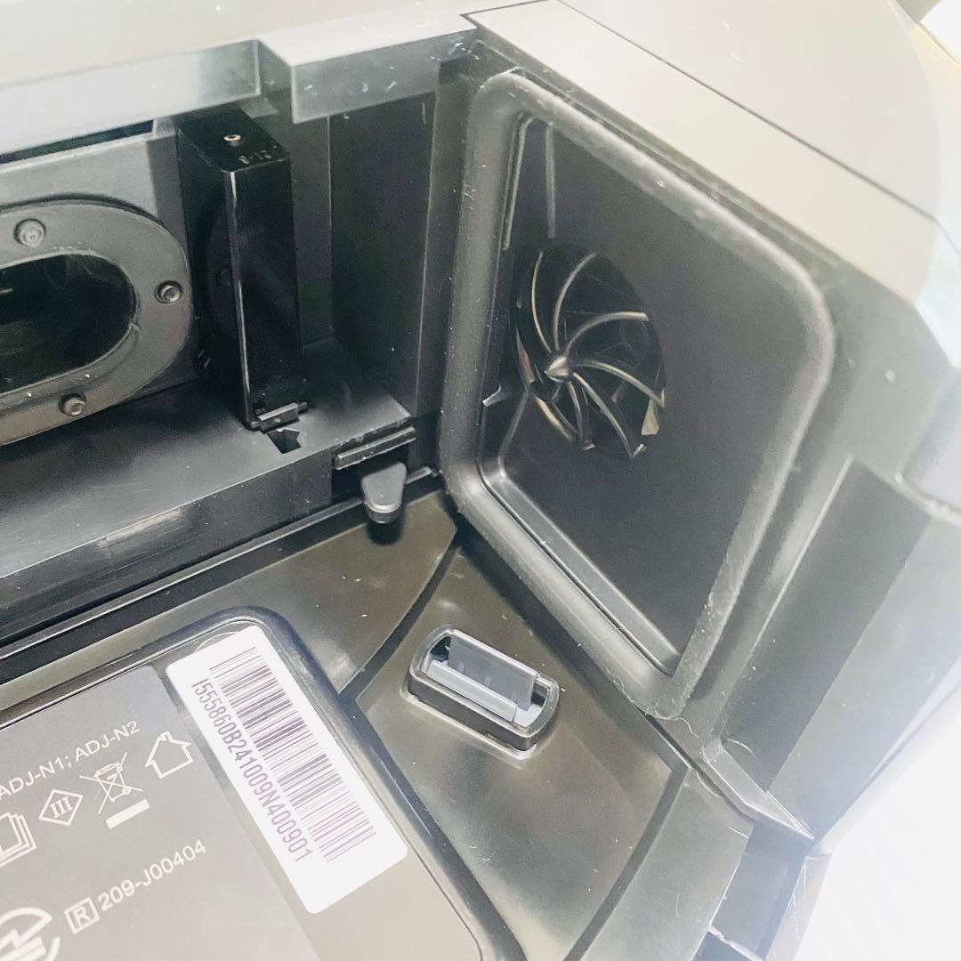 美品 ルンバ i5+ アイロボット ブラック クリーンベース付き