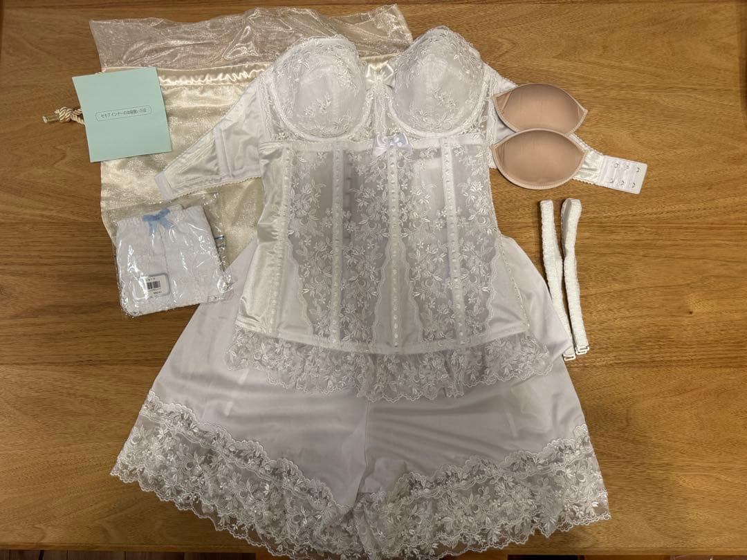 SACHI【美品】セモア　タカミブライダル　ブライダルインナー