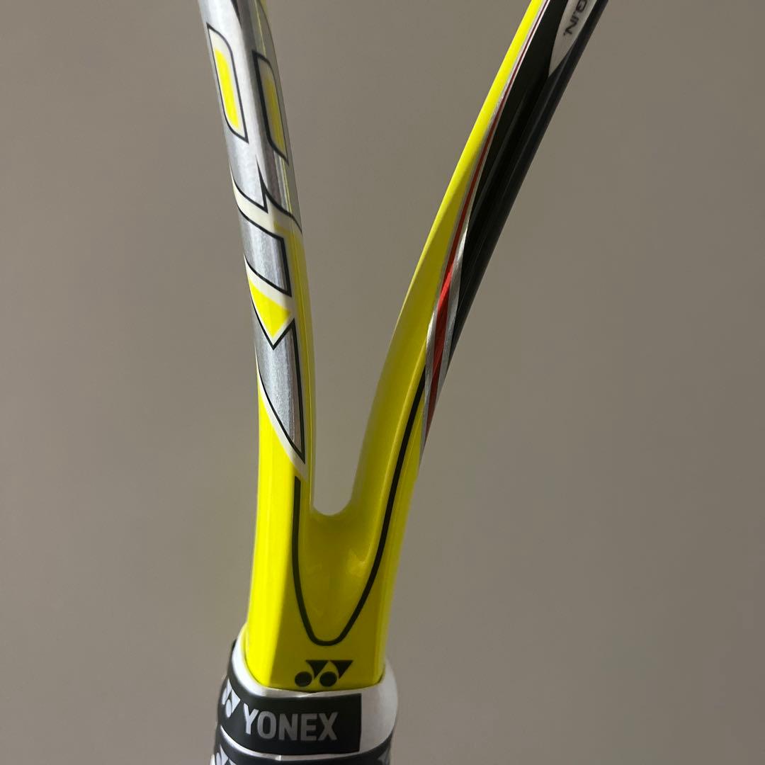 YONEX ナノフォース8V 初期カラー