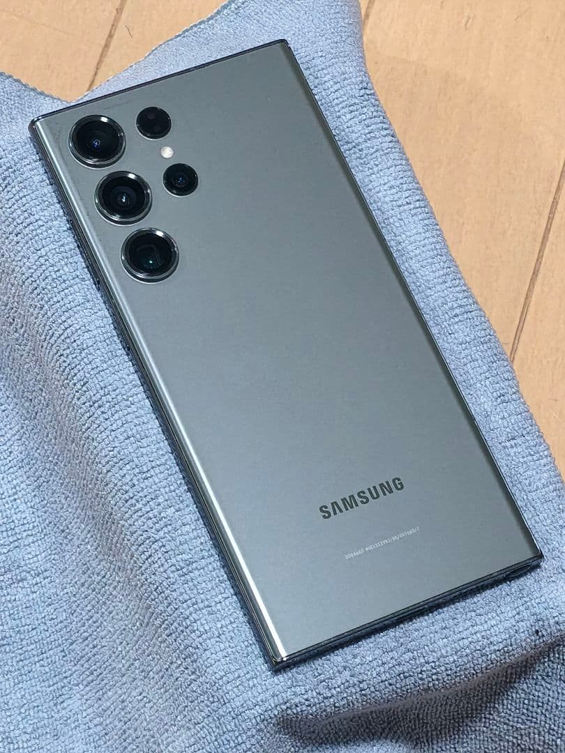 Samsung Galaxy S23 Ultra ダークグリーン 512GB