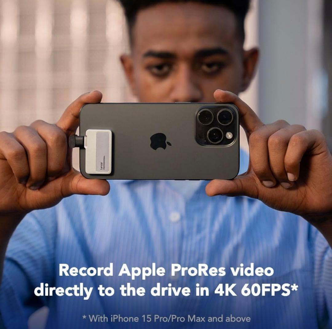 メモリー Lexar Professional GO SSD 2TB with Hub