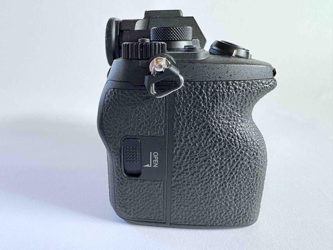 【値下げしました】 SONY α7IV ILCE-7M4 極美品 ワンオーナー