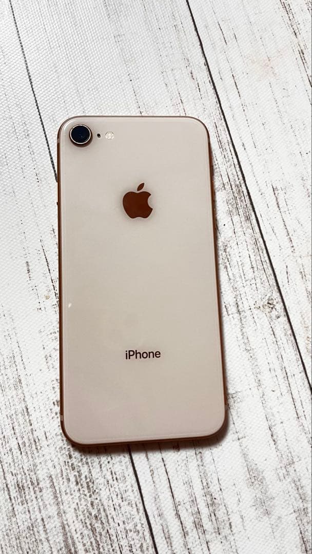 Apple iPhone 8 ピンクゴールド 本体