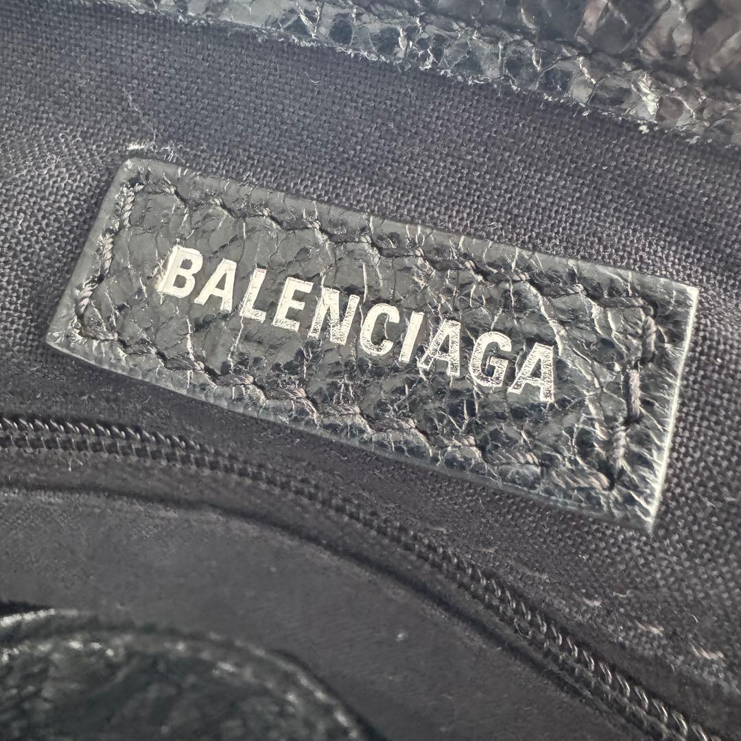 BALENCIAGA ネイビーカバス エクスクルーシブライン BLACK