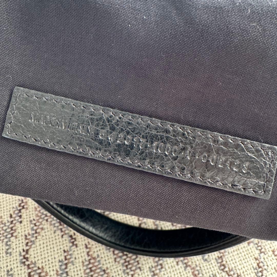 BALENCIAGA ネイビーカバス エクスクルーシブライン BLACK