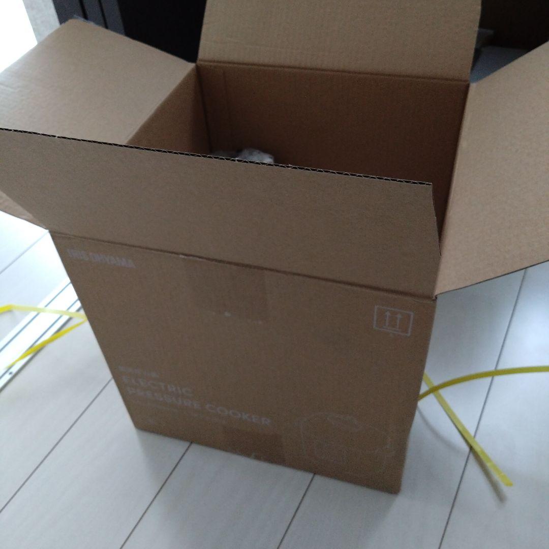 電気圧力鍋　炊飯器　IRISOHYAMA