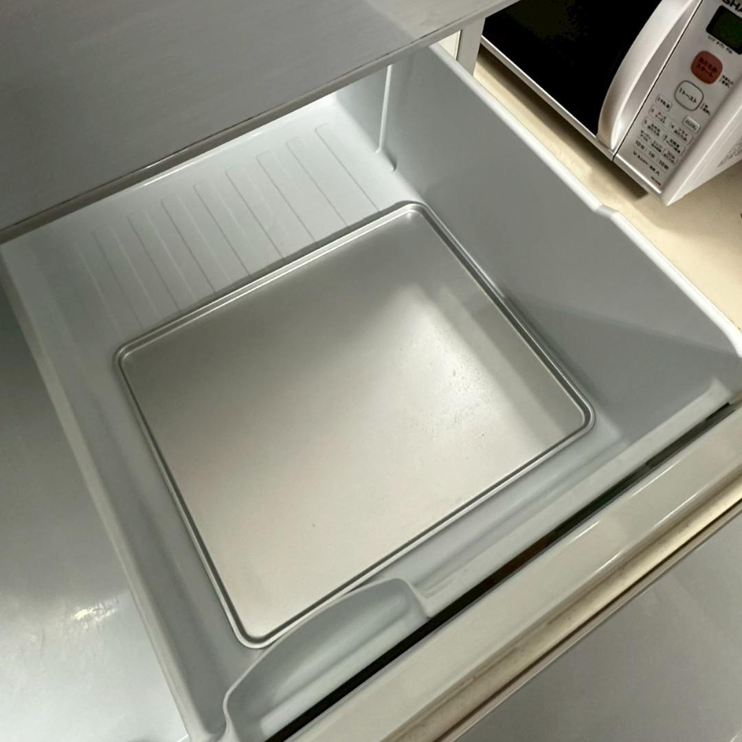 iΦ TOSHIBA 冷凍冷蔵庫 置けちゃうスリム GR-E34N 340L ①