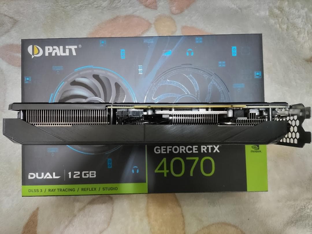 よ*虫様 PALIT RTX 4070 12GB GDDR6X