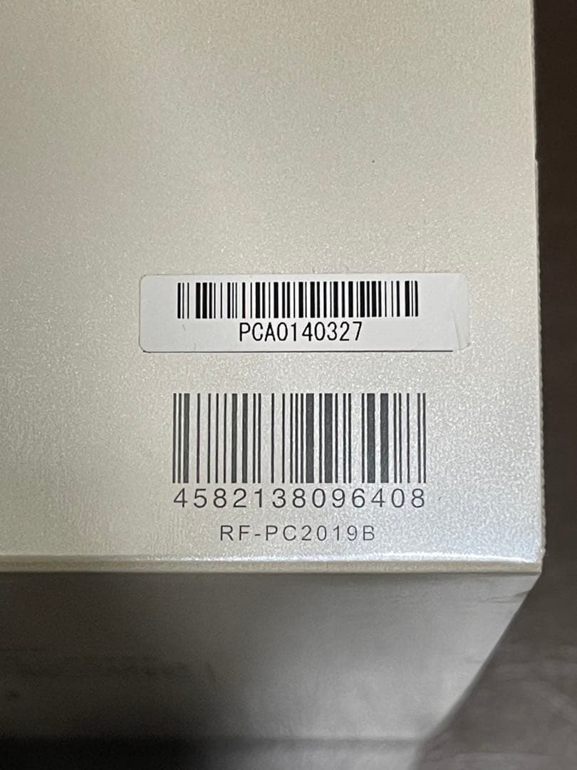 ReFa CARAT RAY 美顔ローラー②