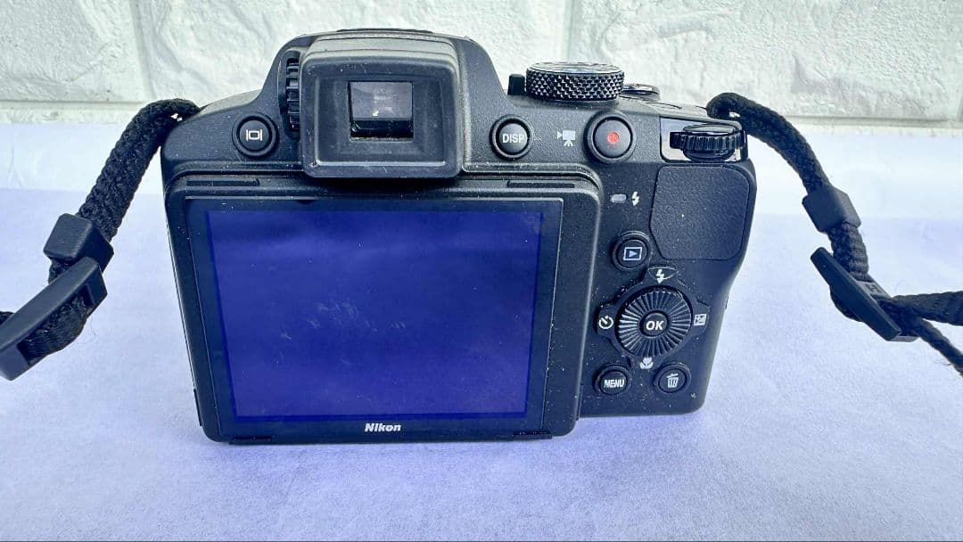 Nikon コンパクトデジタルカメラ ブラック