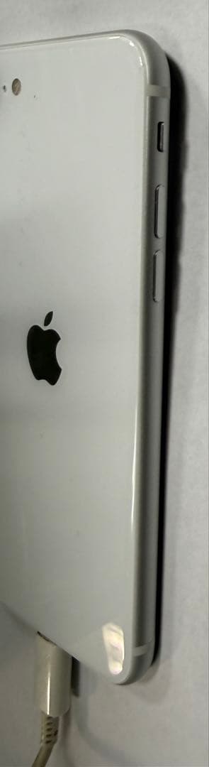 iphone SE (第2世代）64GB　SIMフリー　バッテリー　100％