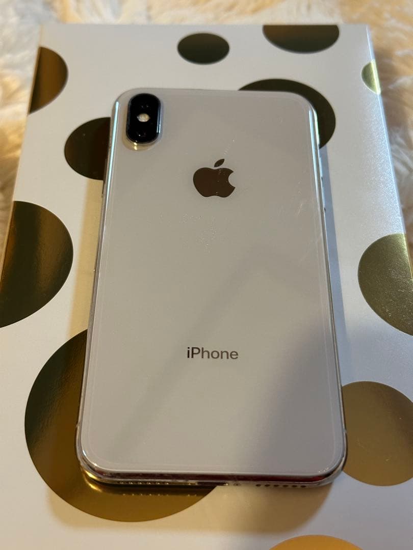 Apple iPhone X ホワイト　256GB本体