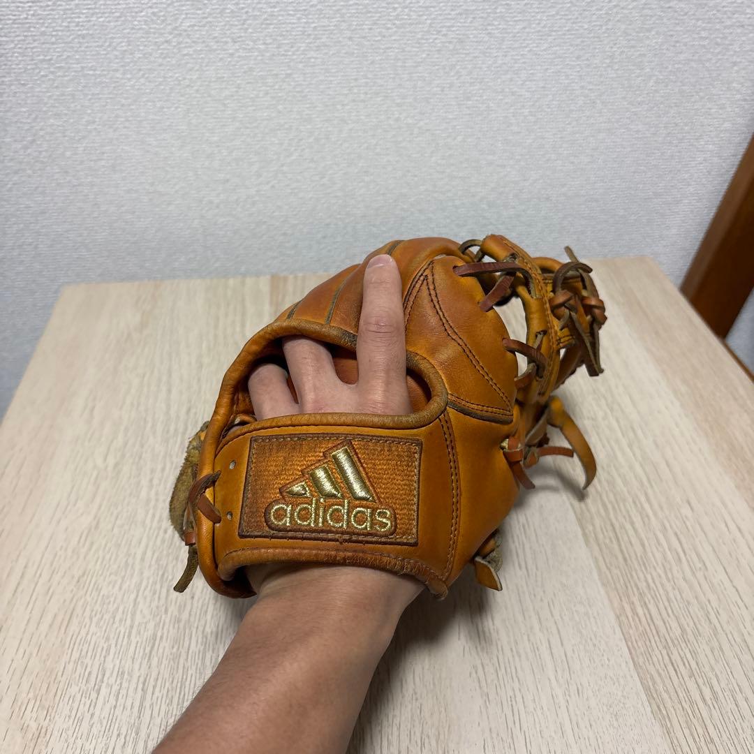 adidas 軟式グローブ