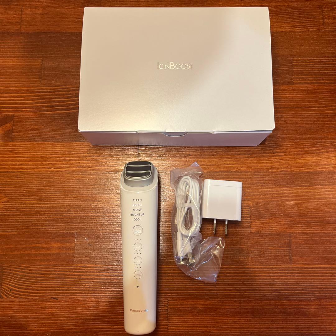 Panasonic ionboost 美顔器 ホワイト