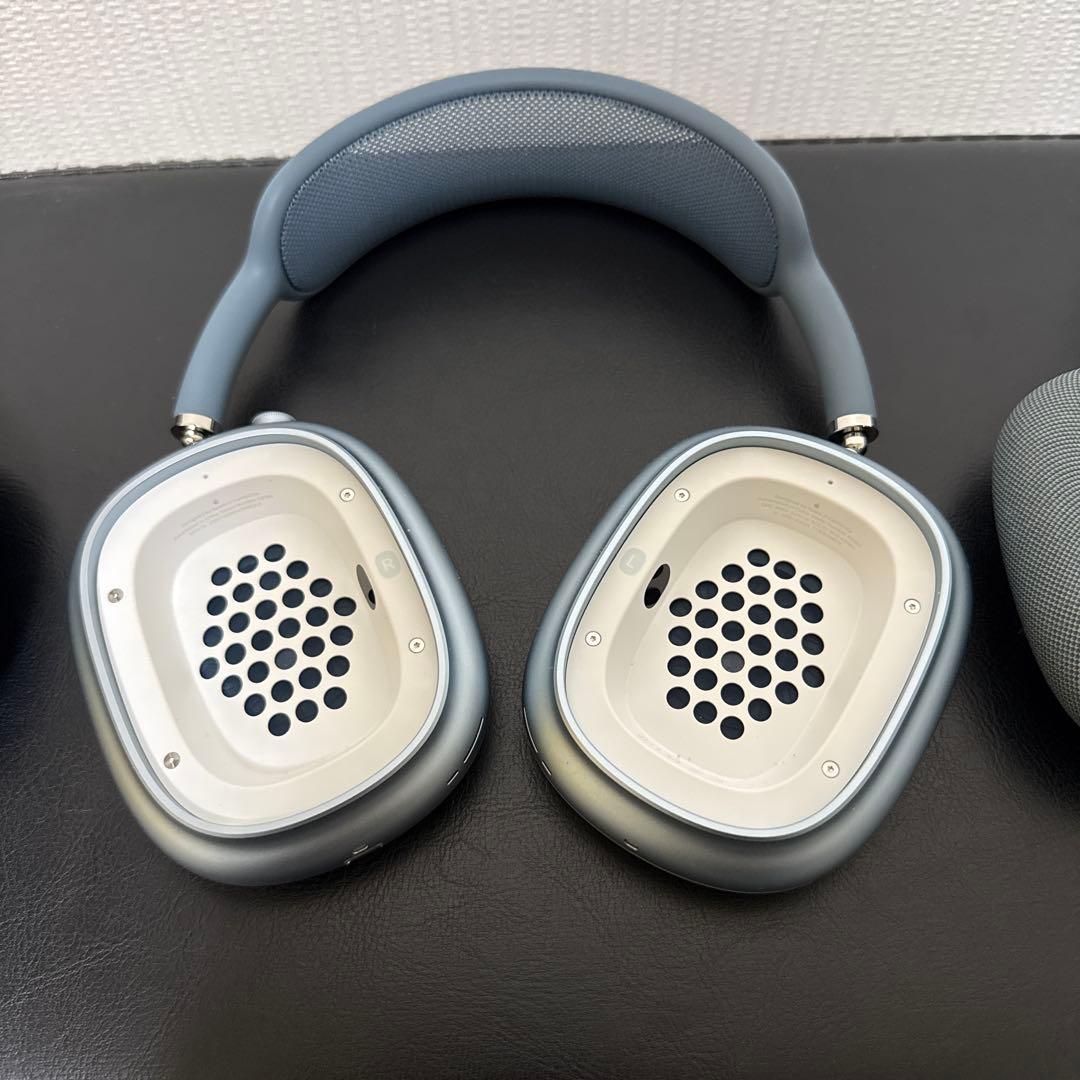 AirPods Max ブルー