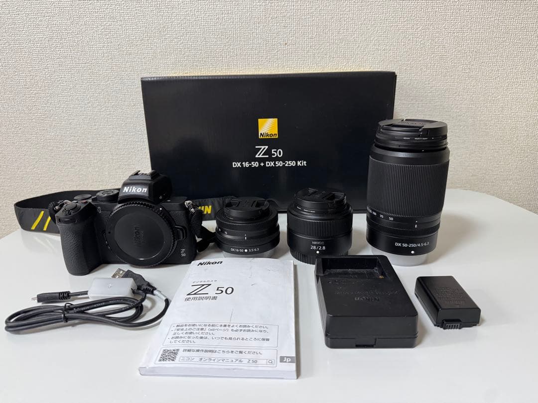 【美品】Nikon Z50 ダブルレンズキット+28mm単焦点レンズ
