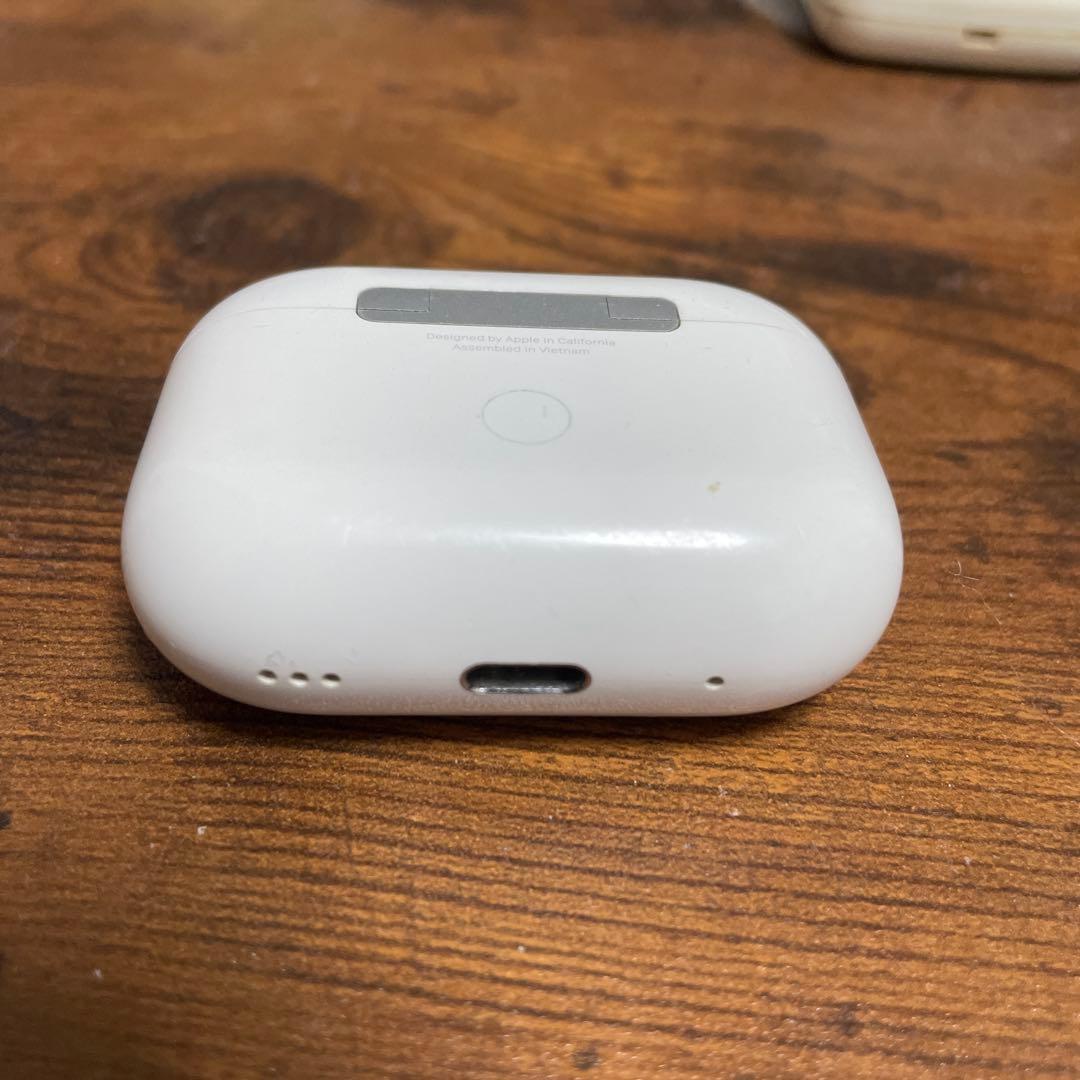 チ*ゲ様 AirPods Pro 第2世代　タイプc早い者勝ち！