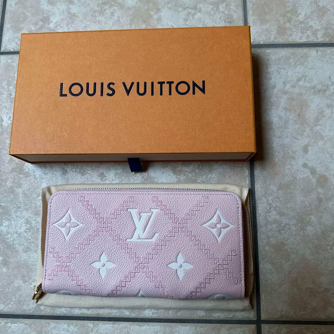 ルイヴィトン 長財布　新品未使用