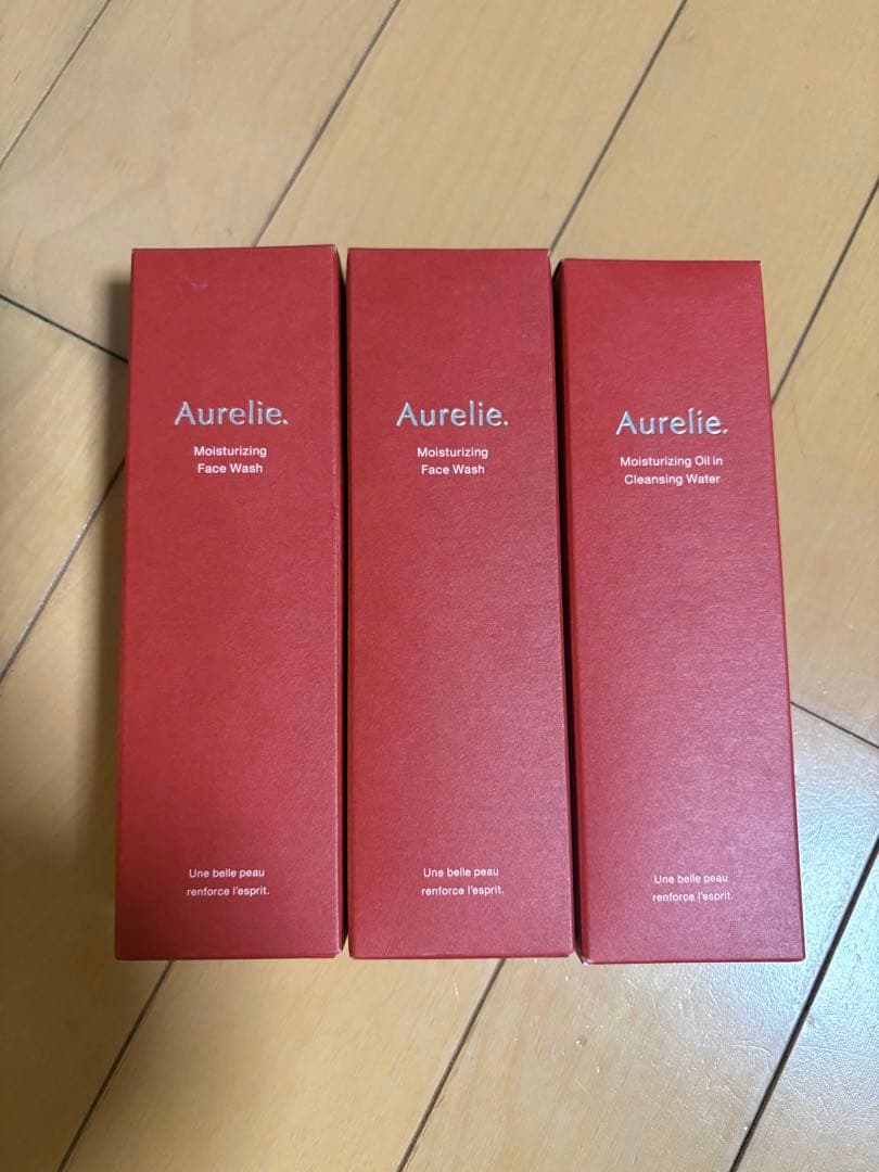 Aurelie 保湿洗顔料×2 クレンジングウォーター×1