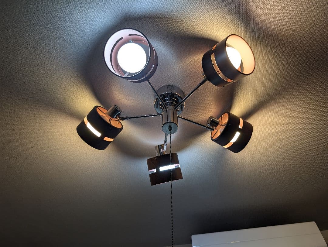 【値下げ‼️】モダン シーリングライト 5灯