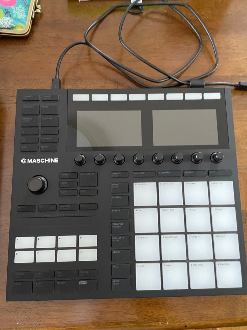 MASCHINE MK3 DAW ライセンスあり