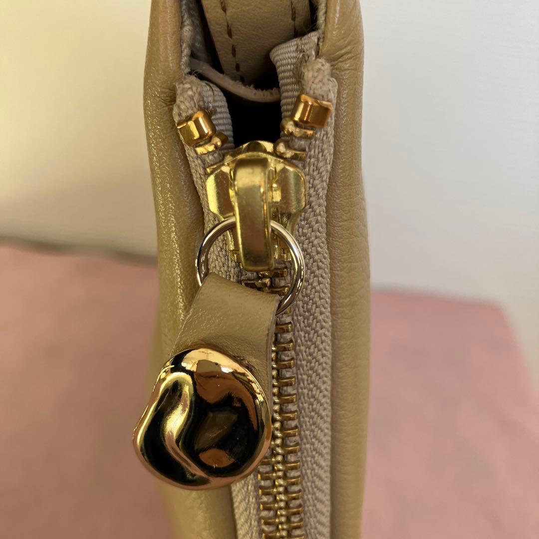 ☆最終お値下げ☆gemeil レザーワンハンドルバッグ　新ベージュ☆☆出品今日迄