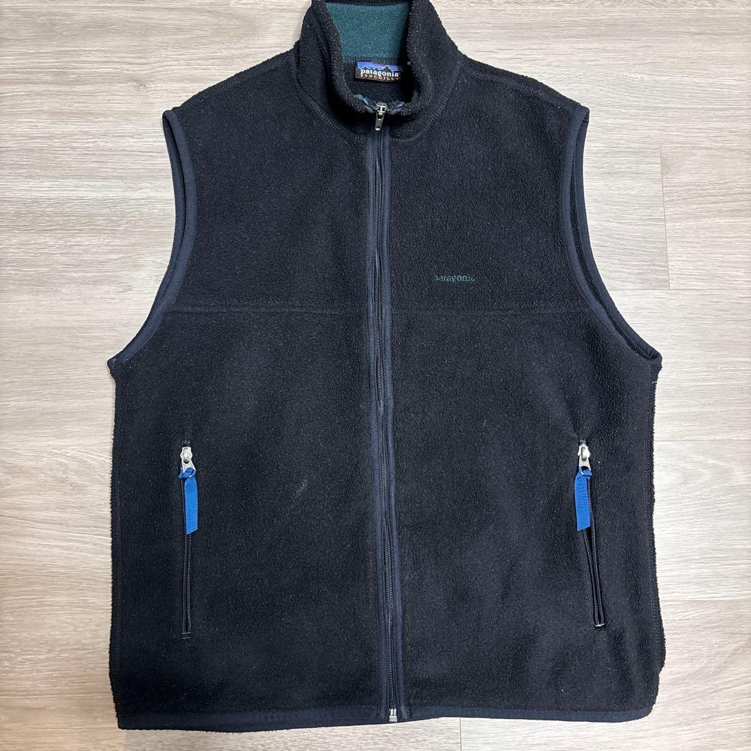 パタゴニアベストpatagonia Synchilla ブラック サイズ　M