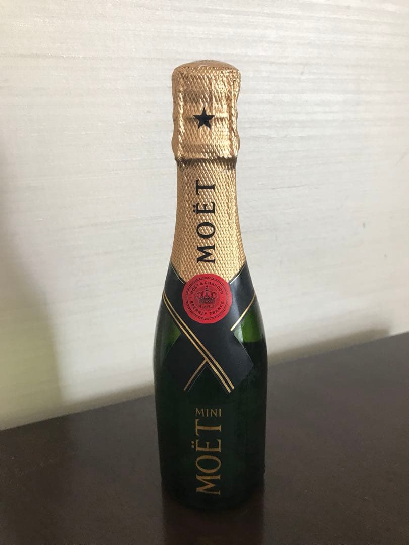 モエ・エ・シャンドン　ミニ　200ml 24本セット