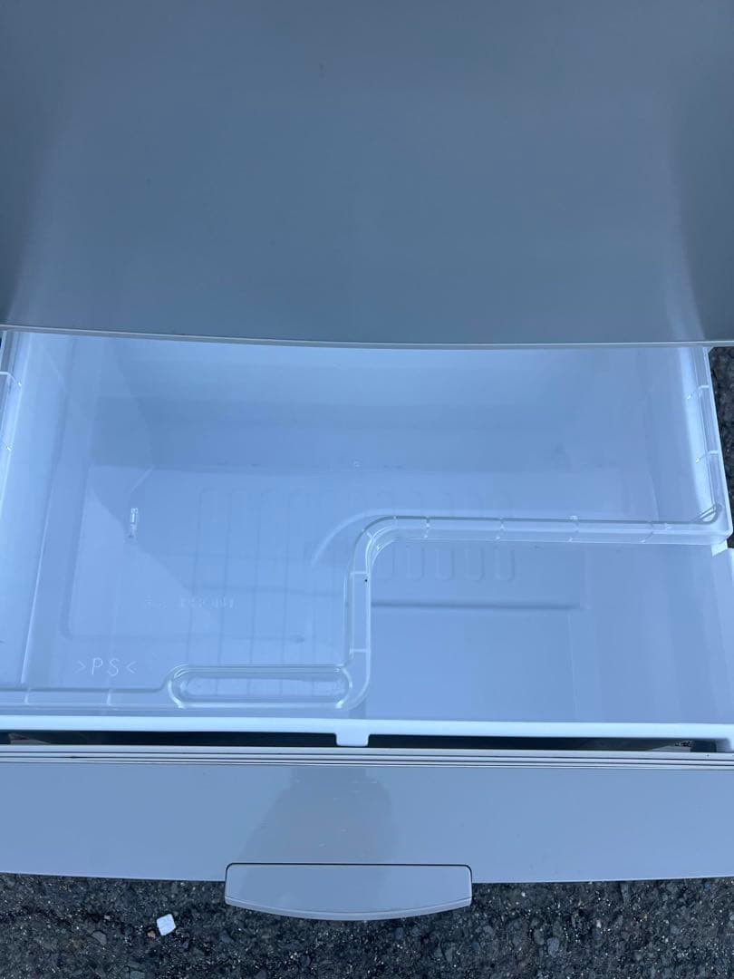 日立冷蔵庫２６５L