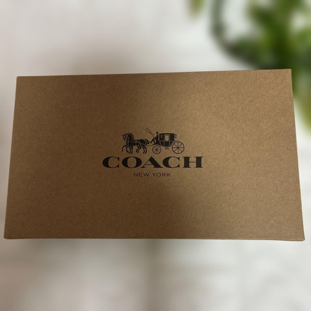 【新品未使用】COACH 長財布 シグネチャーキャンバス ラウンドファスナー型