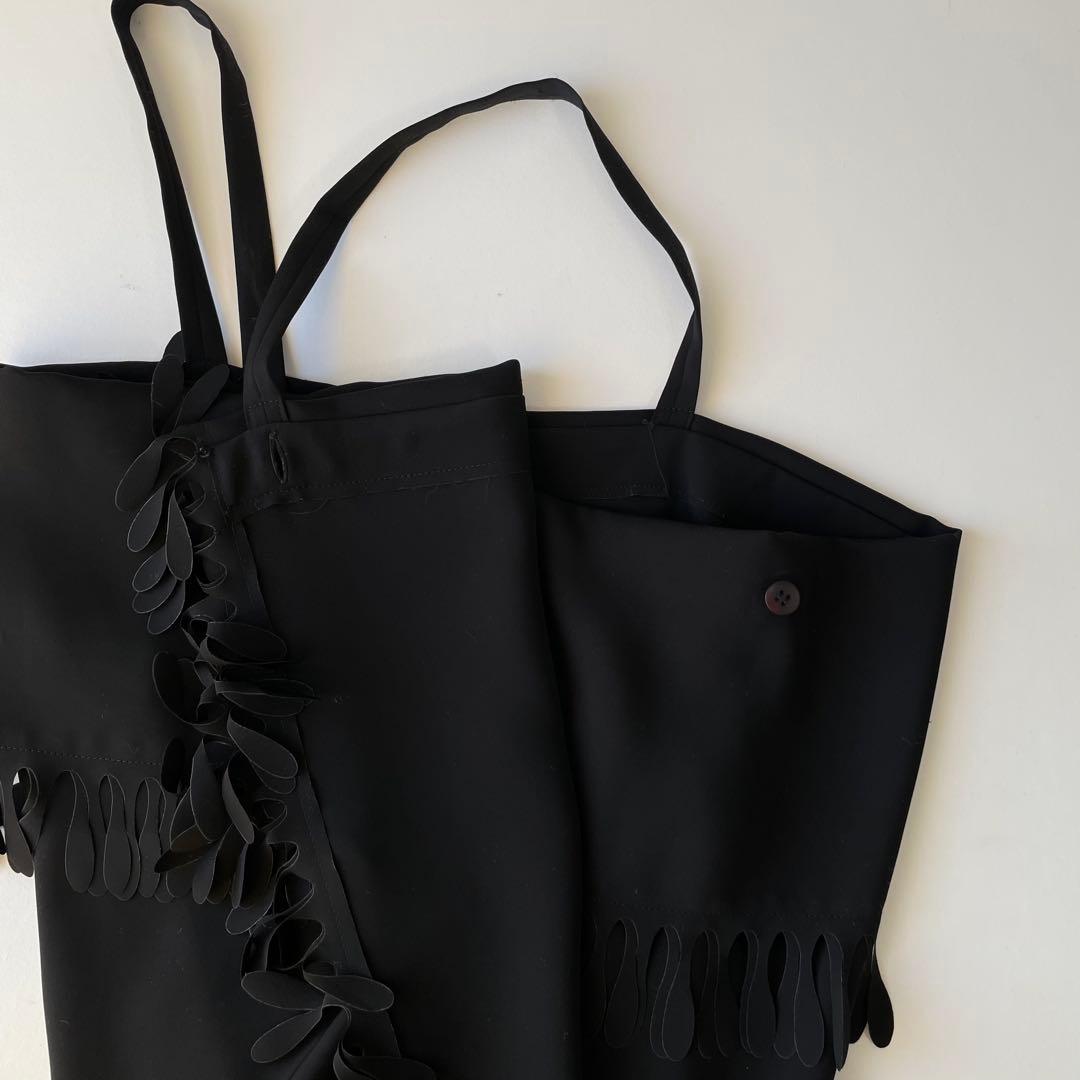 ISSEY MIYAKE イッセイミヤケ ブラック フリンジキャミワンピース