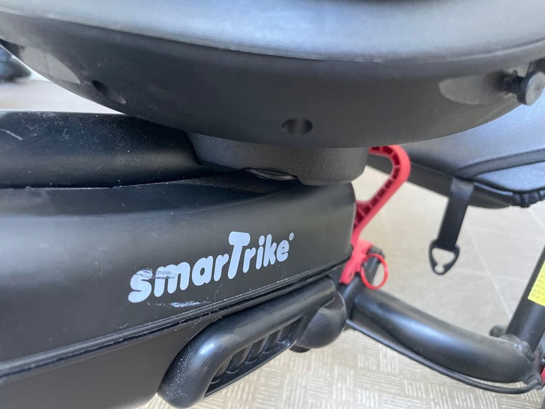 スマートトライク STR7 アーバンブラック