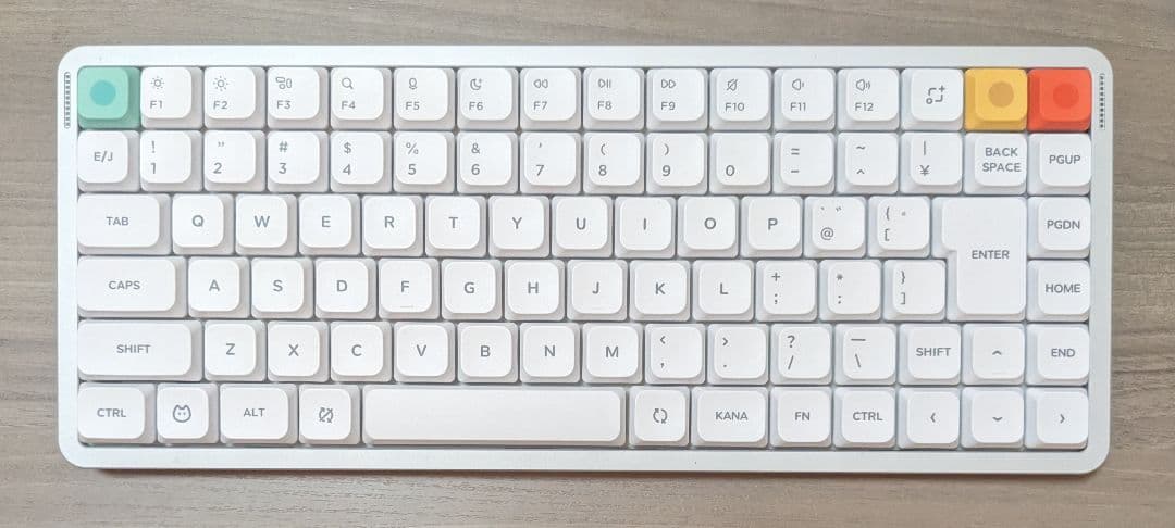 キーボード NuPhy Air75 V3 White / Red Nano / JIS