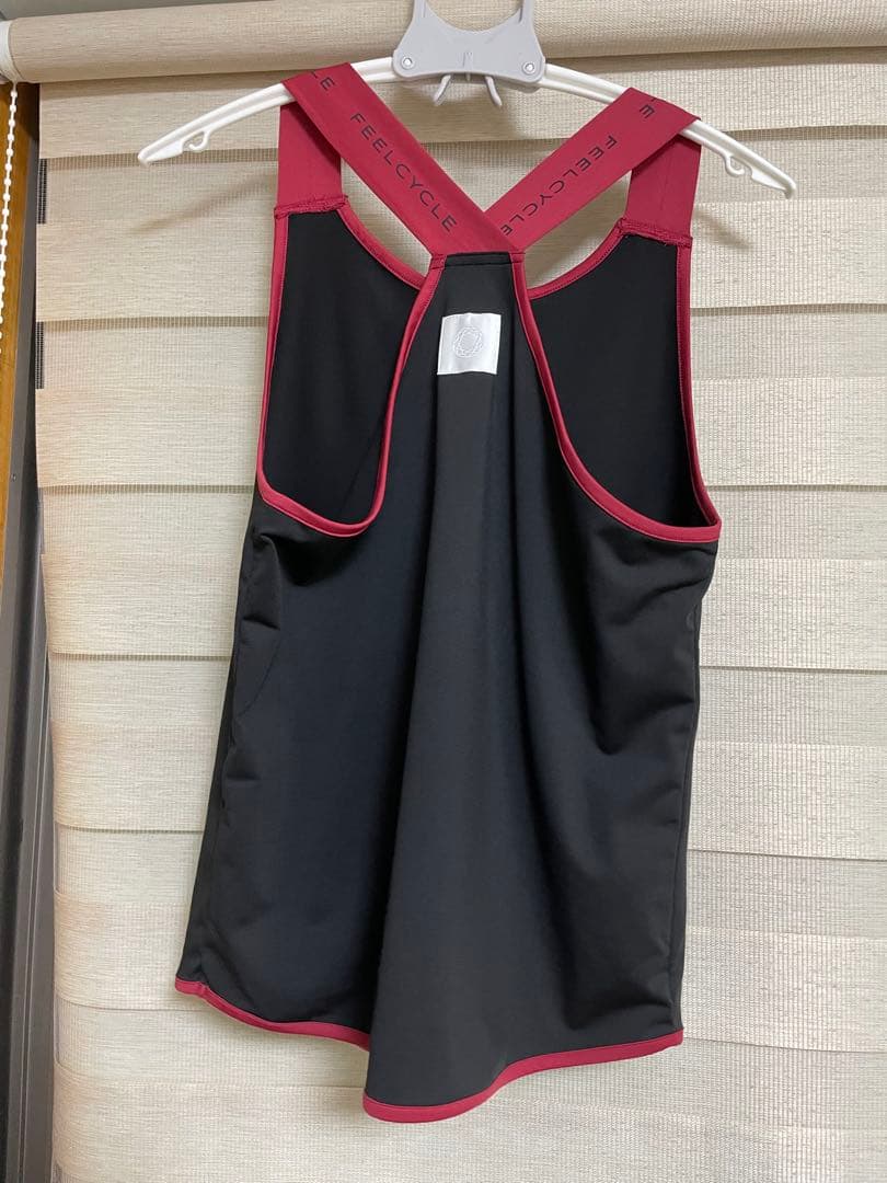 新品未使用　FEELCYCLE タンクトップ ブラック　S