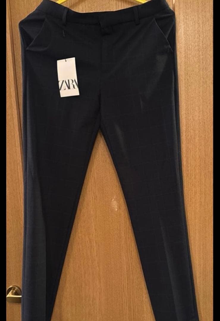 新品タグ付き　ZARA フォーマルスーツ　ネイビー系　164センチ