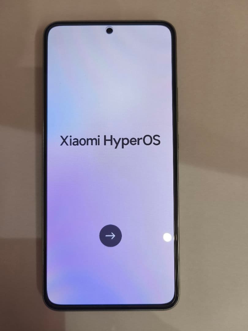 う*ん様 Xiaomi 13T XIG04 メドウグリーン uq版　充電器、保護
