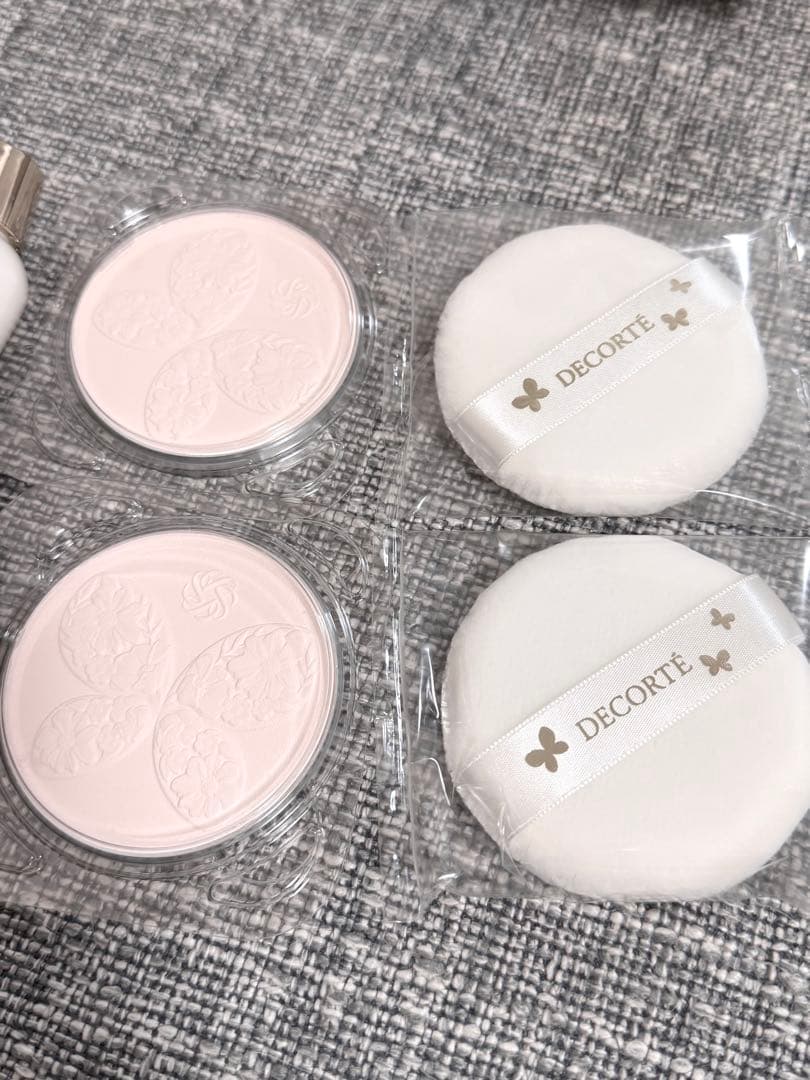 【値下げ中】マルセルワンダースコレクション コスメデコルテ フェイスパウダーXV