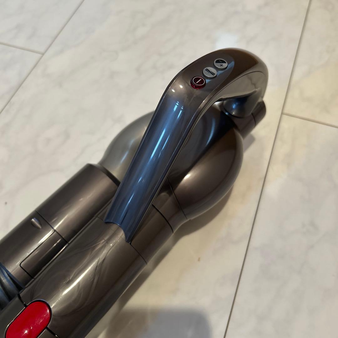 Dyson V4 Digital Absolu CY29 サイクロン　掃除機