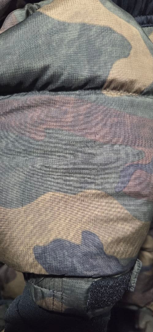 The North Face ダウンジャケット ND91842 迷彩　ヌプシ