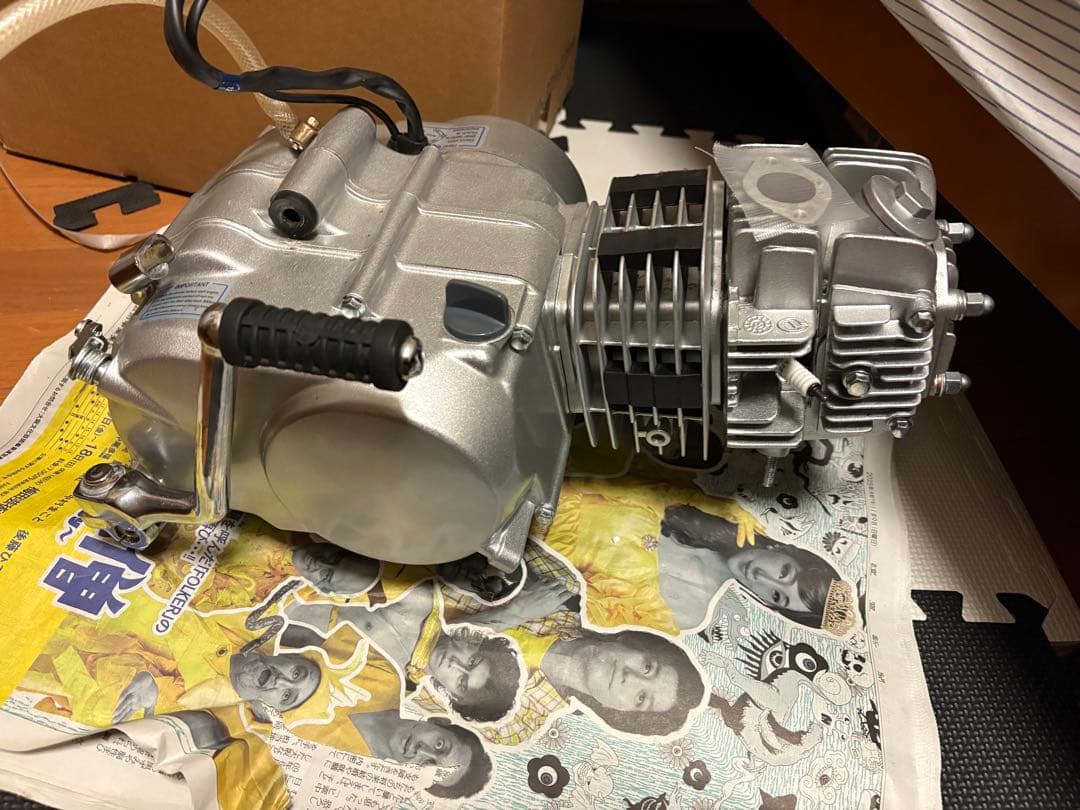ロンシン125cc エンジン　4速マニュアルクラッチ