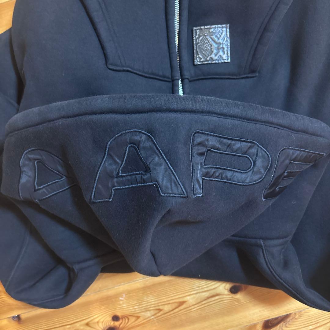 A BATHING APE ジップパーカー