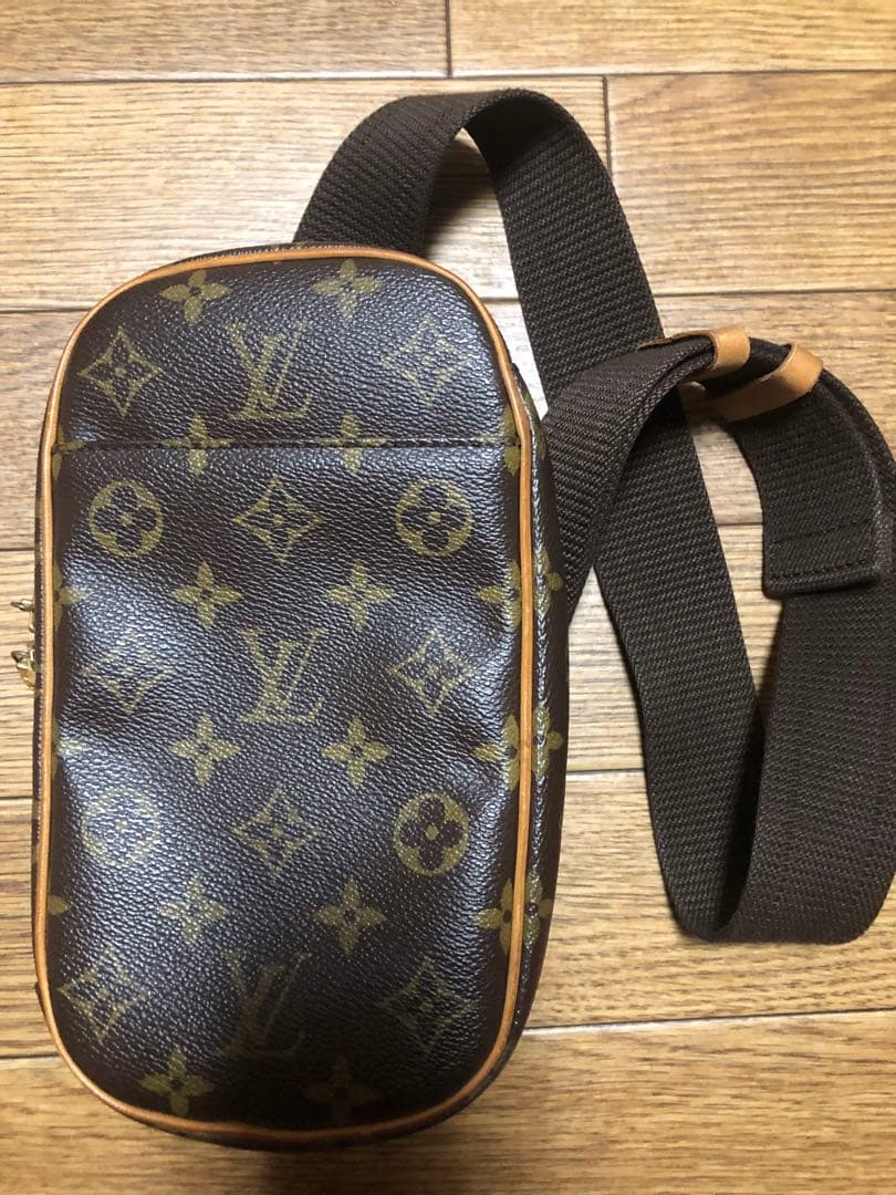 LOUIS VUITTON ポシェット ガンジュ ボディバッグ 美品