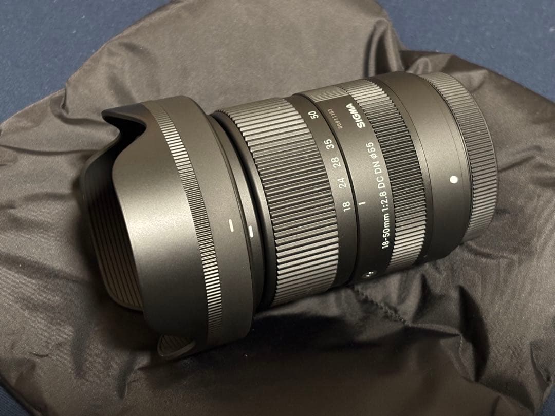 【美品】SIGMA 18-50mm F2.8 DC DN レンズ